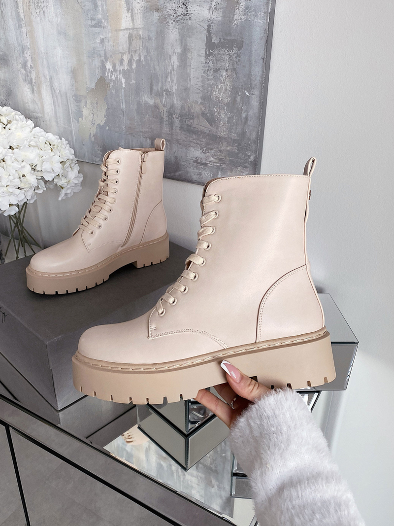 Korina | Bottes Lacets Pour Femme | Tendance