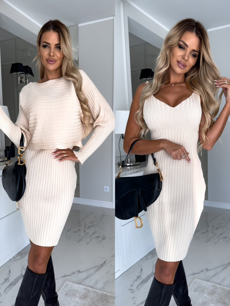 Robe sans manches et pull assorti